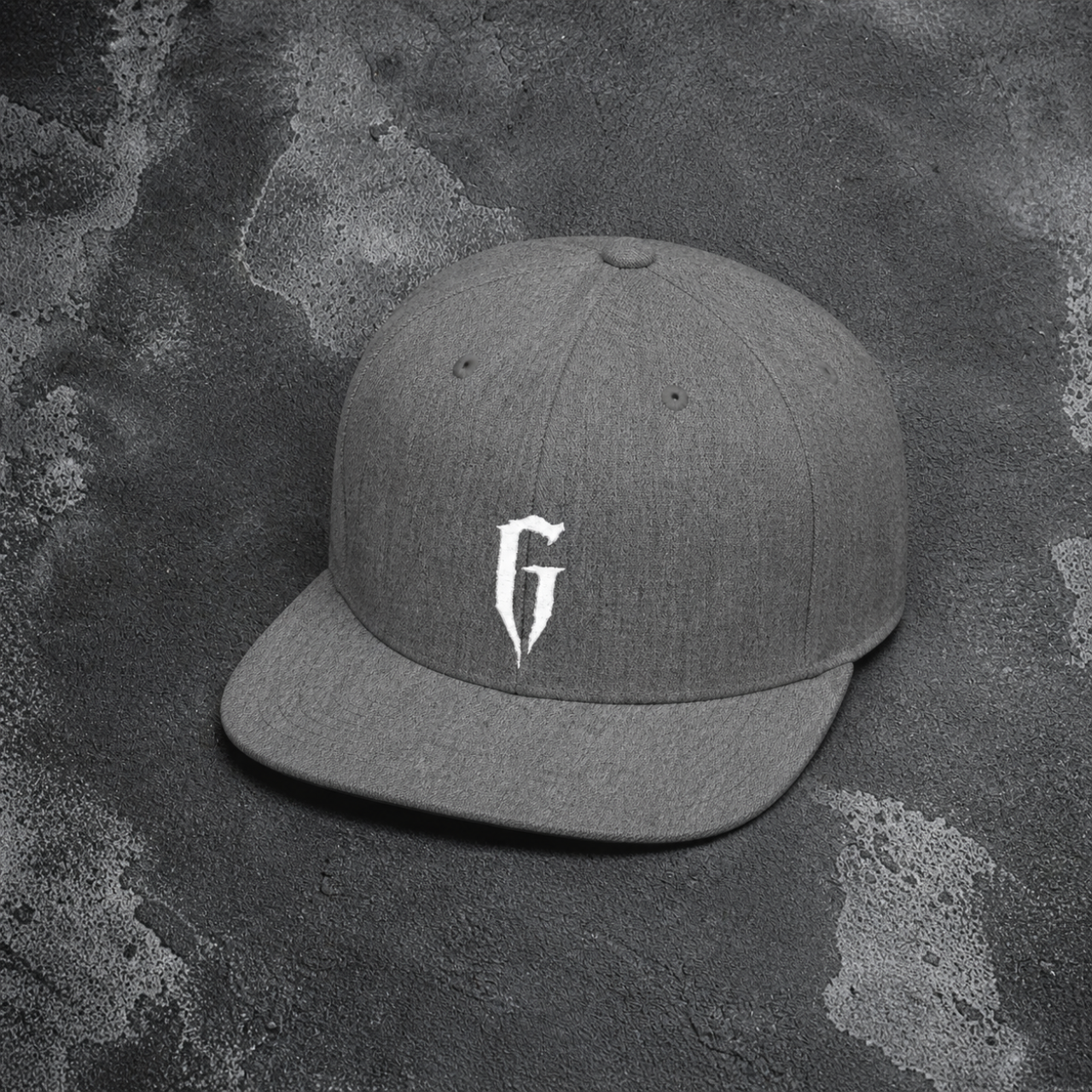 G Logo Flat Bill Snapback